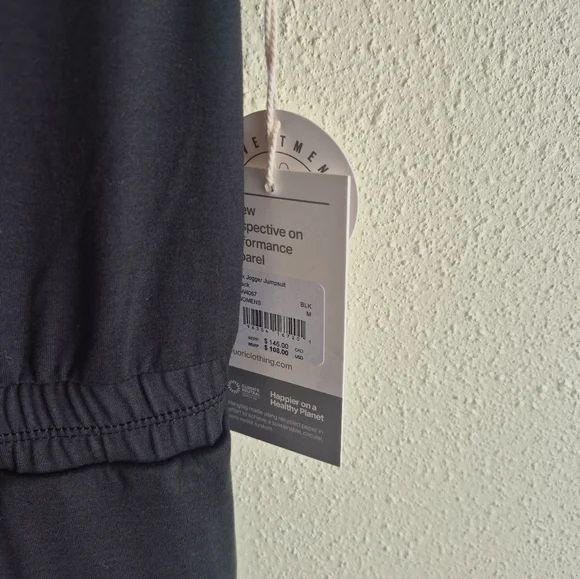 Vuori Lux Jogger Jumpsuit Black Size Medium - Picture 7 of 7